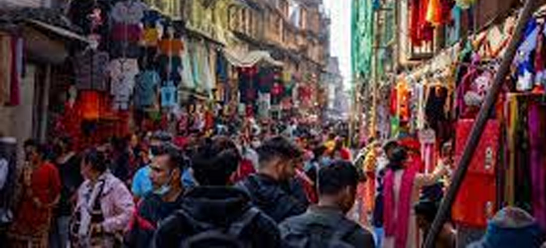 तिहारको रौनकमा कालोबजारीको छाया, काठमाडौंका बजारमा मनलाग्दी मूल्यले उपभोक्ता मारमा