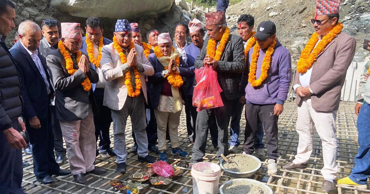 अग्लुङफेदीमा पक्की पुल निर्माण सुरु
