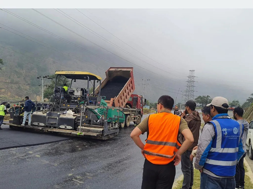 पोखरा–मुग्लिन सडकको पश्चिम खण्ड ५५ प्रतिशत भइसकेको छ ।
