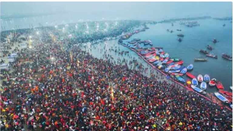 भारतको प्रयागराजमा  महाकुम्भ सुरु : ६० लाखले गरे स्नान