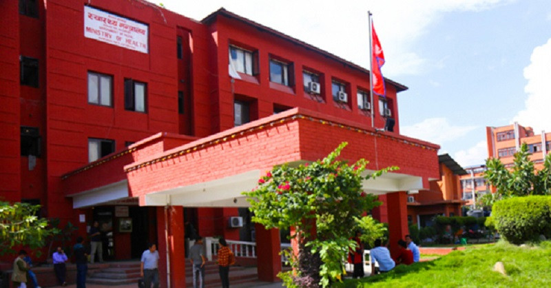 आमाको दूधलाई प्रतिस्थापन गर्ने आहार नबेच्न सरकारको निर्देशन