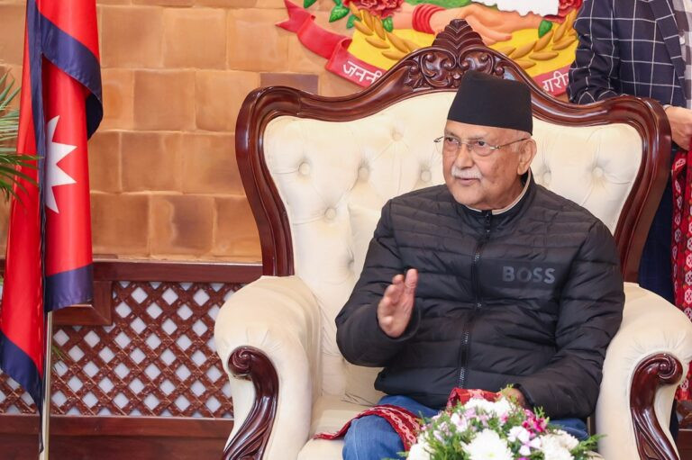 चिया निर्यातमा देखिएको समस्या समाधानको पहल गरिनेछ : प्रधानमन्त्री ओली