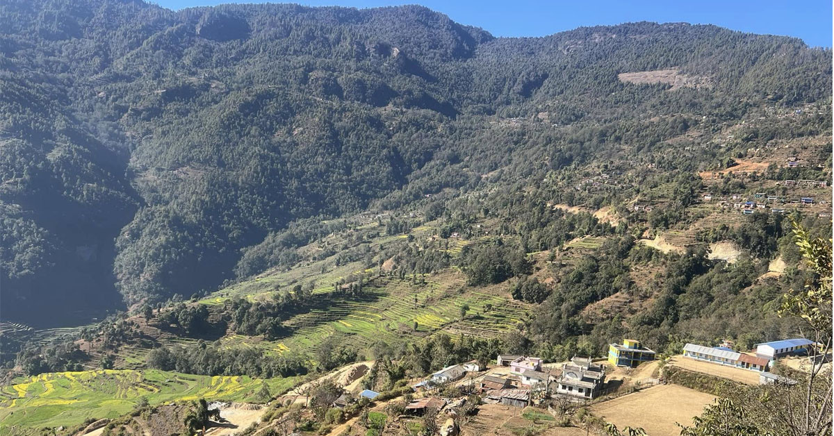 विकासले बढाएको बसाइँसराइले  उज्यालो बन्दै गरेका गाउँहरू रित्तो बन्दै