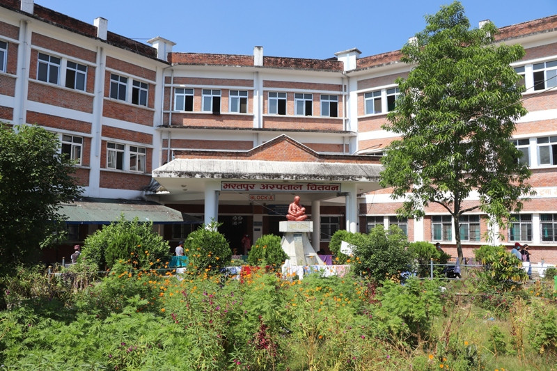 भरतपुर अस्पतालमा  ६ महिनामा २ लाख बढीले लिए ओपिडी सेवा