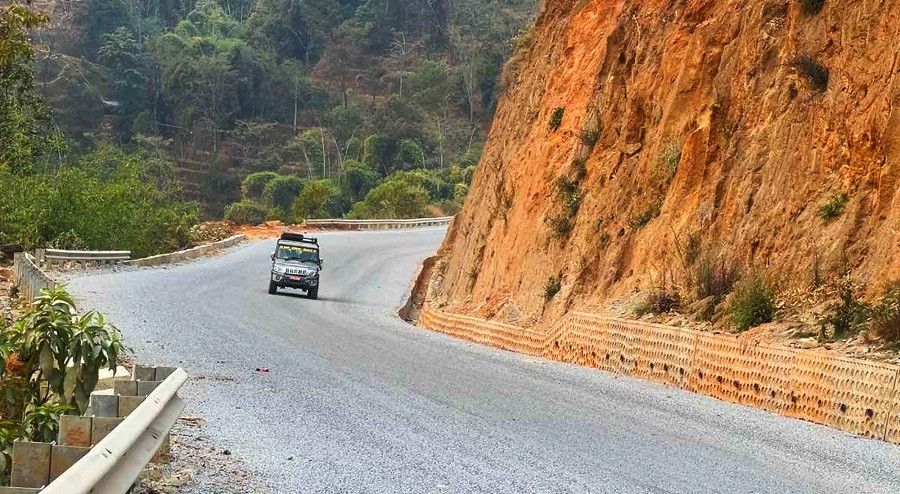 कालीगण्डकी करिडोरको बागलुङ खण्डमा दश किलोमिटर कालोपत्र