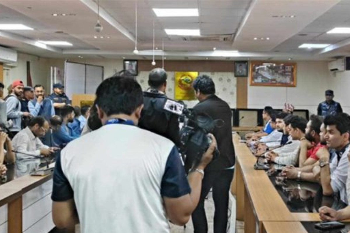 स्वास्थ्यमन्त्री र चिकित्सकका प्रतिनिधिबीच वार्ता जारी
