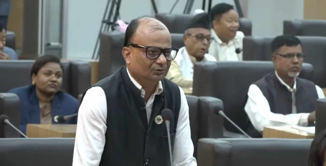 कोसी प्रदेशसभामा मागियो गृहमन्त्री रमेश लेखकको राजीनामा