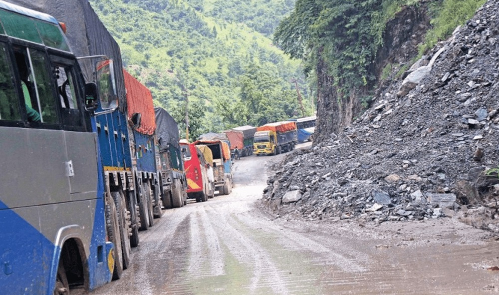 नारायणगढ–मुग्लिन सडकखण्डमा नियमित यातायात सञ्चालन