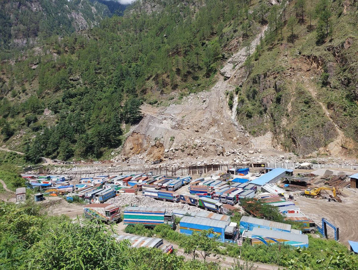 नेपाली व्यवसायीका लागि केरुङ आकर्षक बन्दै
