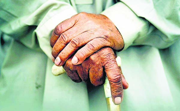 ज्येष्ठ नागरिक स्याहारमा समस्या बढ्दै