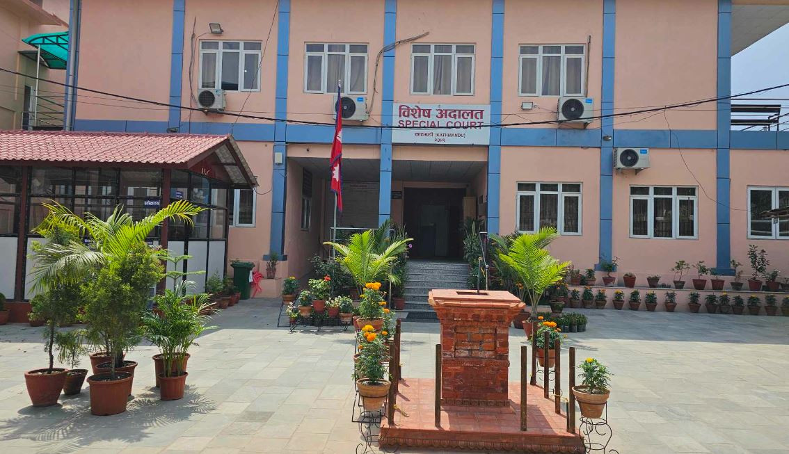 भक्तपुर मालपोतका प्रमुखसहित दुई जनाविरुद्ध भ्रष्टाचार मुद्दा