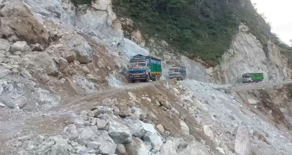 गुल्मीको कालीगण्डकी करिडोर र डहरे खोलामा यातायात सञ्चालन