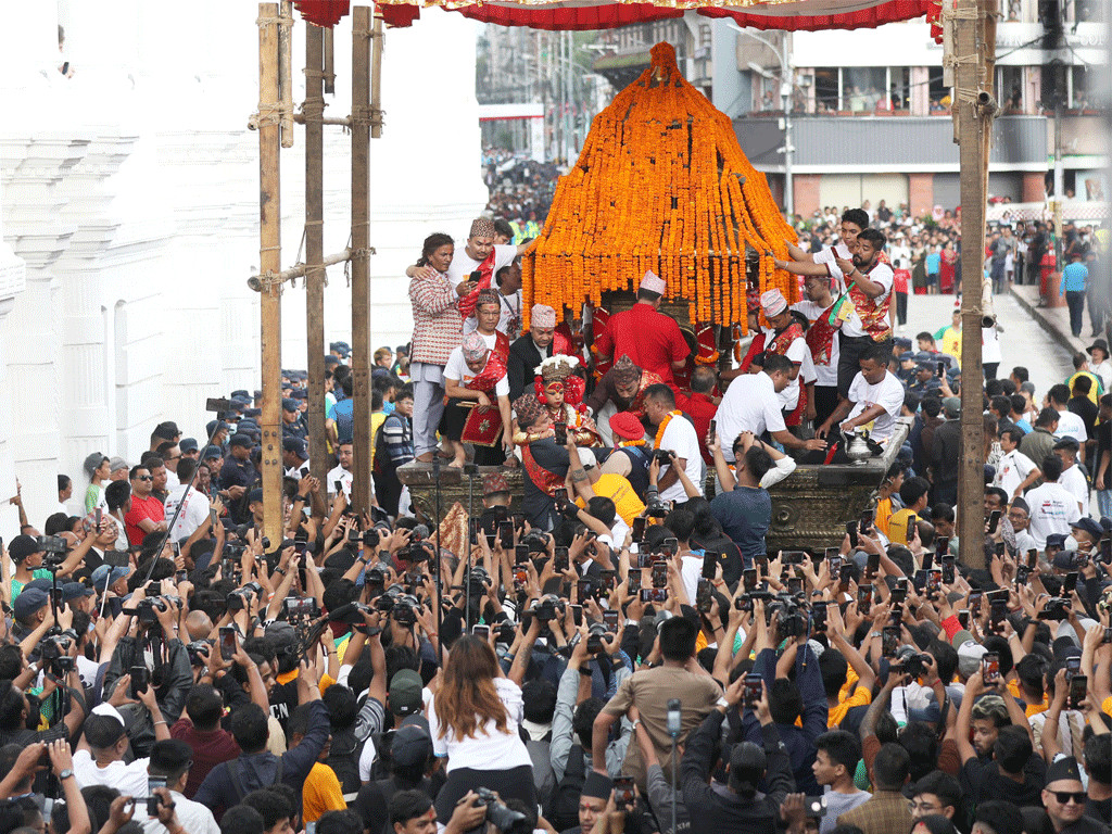 भक्तपुरमा इन्द्रजात्रा सुरु