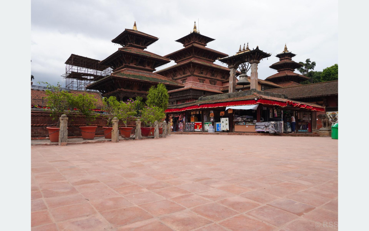 पाटन दरबार क्षेत्रमा रैथाने इँटा बिछ्याएपछि  थप आकर्षक