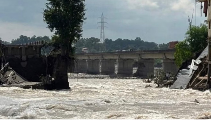 बाढीका कारण पञ्जाबमा ४८ जनाको मृत्यु
