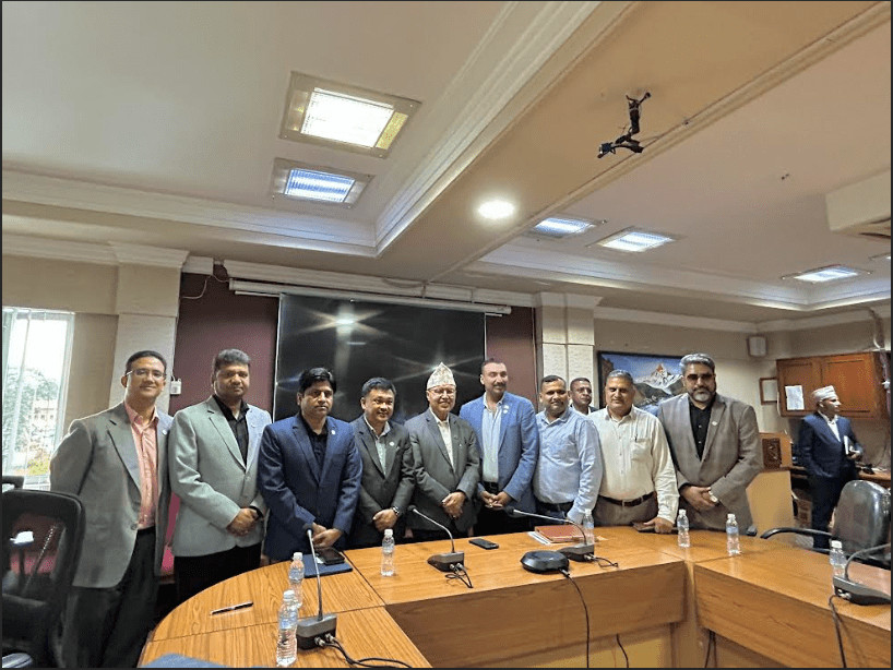 नेपालको वर्तमान अवस्थाका सम्बन्धमा नाडाका प्रतिनिधि र अर्थमन्त्रीबीच छलफल