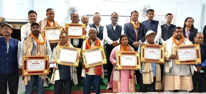 मधेस प्रदेशका ८ उत्कृष्ट किसान सम्मानित