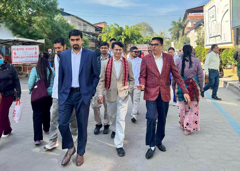 औषधि व्यवस्था विभागद्वारा भरतपुर अस्पतालको फार्मेसी सेवाको निरीक्षण