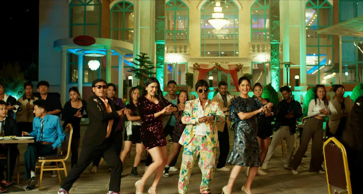 ‘गोबर गणेश’को शीर्ष गीतमा मरिचमान र वर्षाको नृत्य