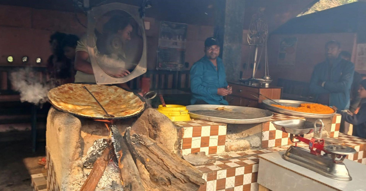 चार दशकदेखि हलुवा–पराठाको स्वाद चखाउँदै अरमान