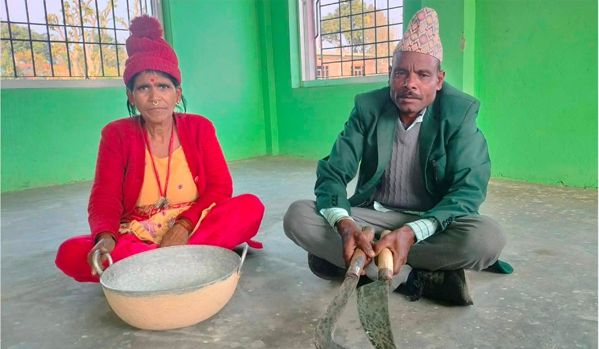 आरनको भरमा लुहार दम्पतीको जीविका