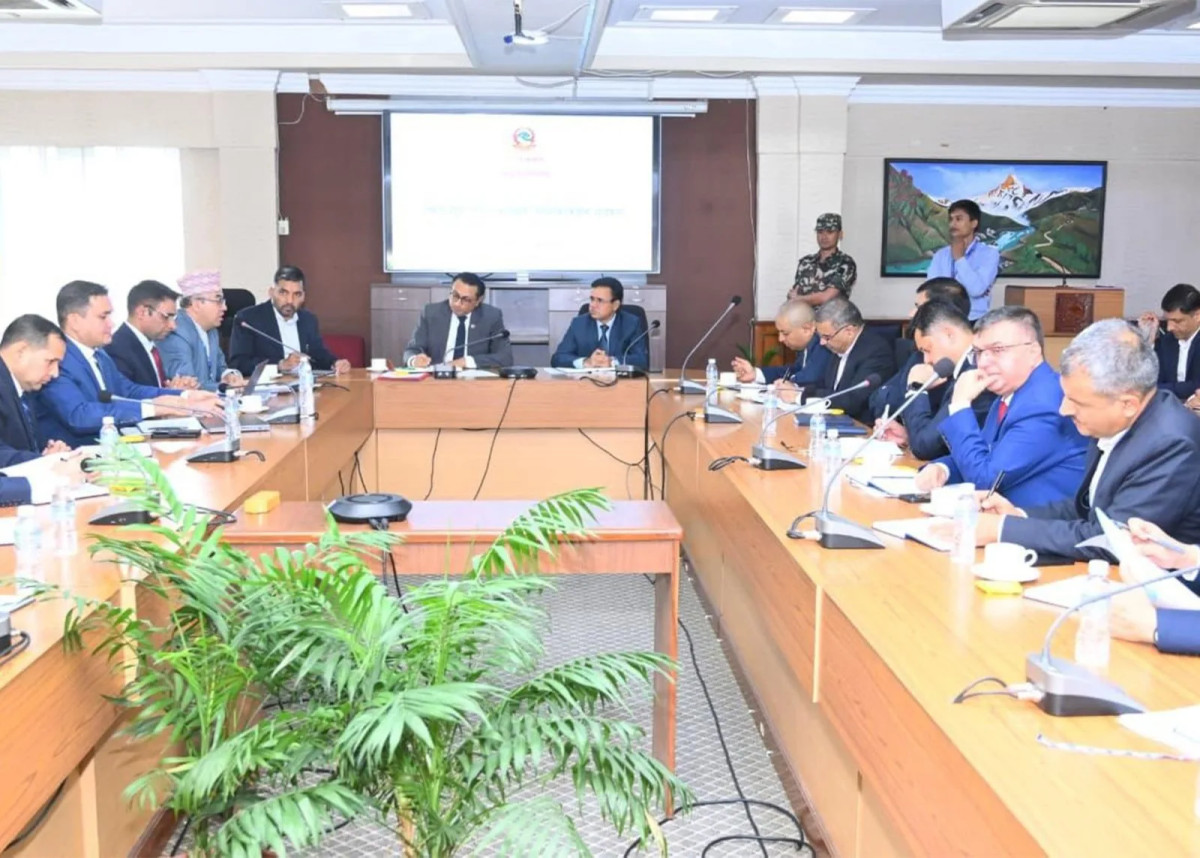 ‘स्पष्ट नीति, छिटो निर्णय र आत्मविश्वासबिनाको अर्थतन्त्र अघि बढ्दैन’ : अर्थमन्त्री वाग्ले