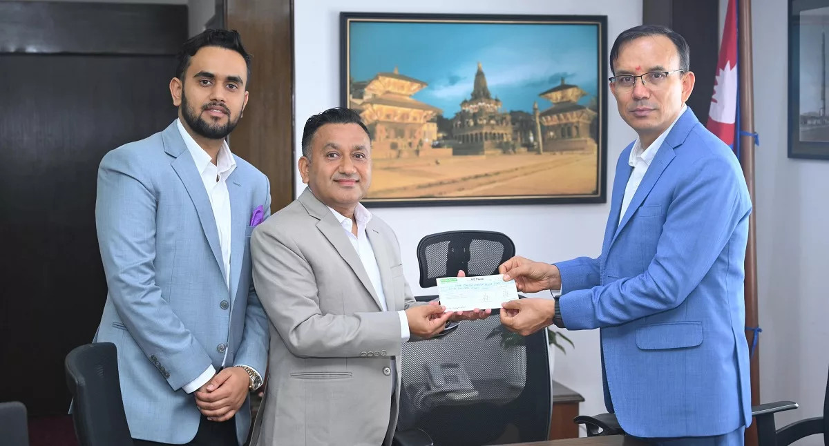 रसुवा बाढीपीडितका लागि जस्मिन पेन्ट्सको २५ लाख सहयोग