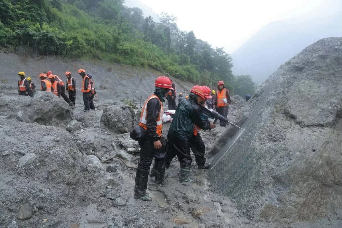 अमेरिकाद्वारा ४० टन आपत्कालीन राहत सामग्री सहयोग