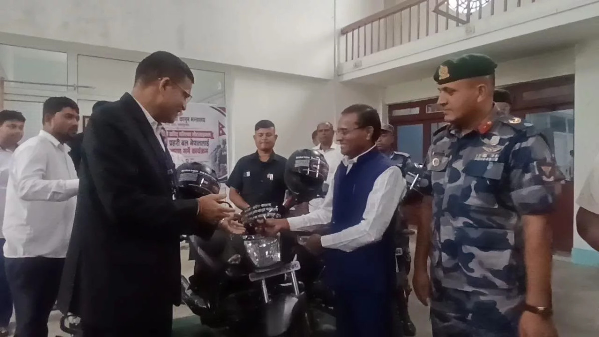 मधेस सरकारले दियो सशस्त्र प्रहरी बललाई २० थान मोटरसाइकल